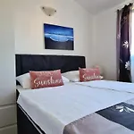 Aparthotel Cvita