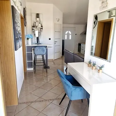 Cvita 4* Rogoznica (Sibenik-Knin)