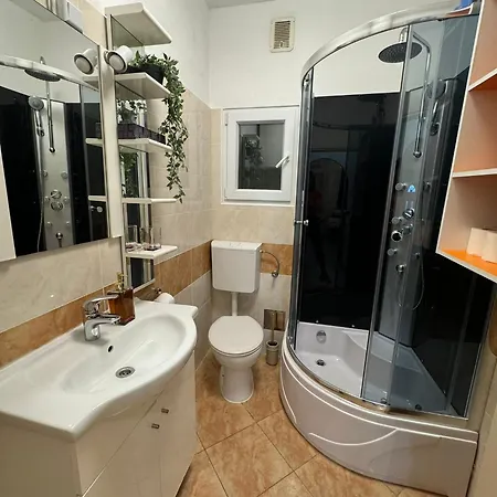 Cvita 4*
