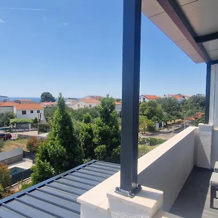Aparthotel Cvita 4*