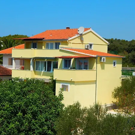 Cvita Apart-hotel 4*