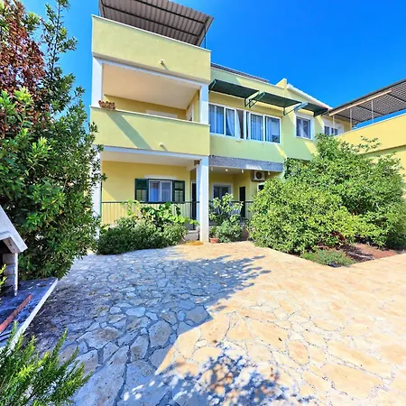 Cvita 4* Rogoznica (Sibenik-Knin)