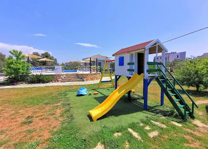 Cvita Apartmanhotel 4*